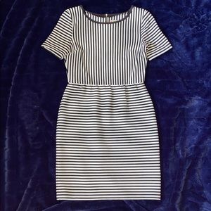 CREMIEUX BRAND. STRIPED MIDI DRESS. ZIPPER IN BACK